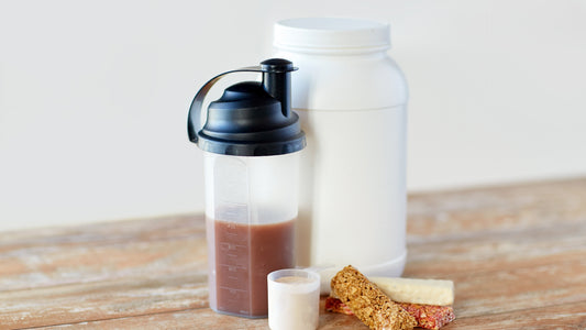 A Comparison of Gluten-Free Protein Powder and Protein Bars
